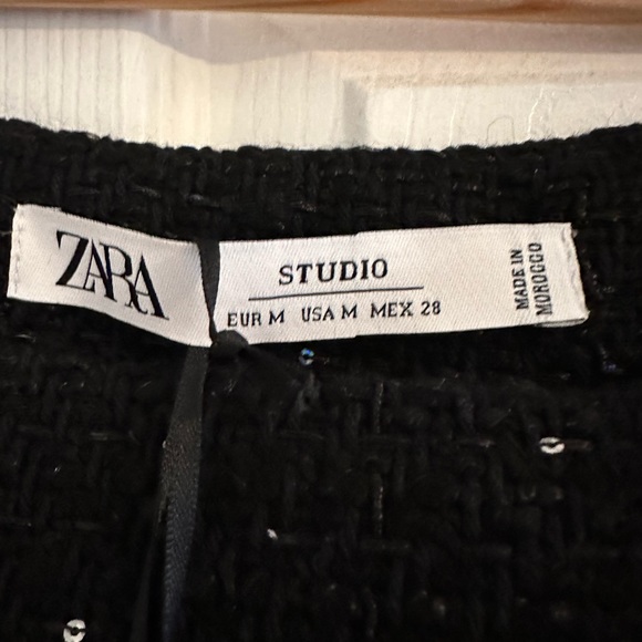 Zara Textured Asymmetrical Limited Edition Skirt - Picture 6 of 7